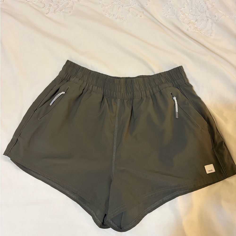 Women's Vuori Running Shorts